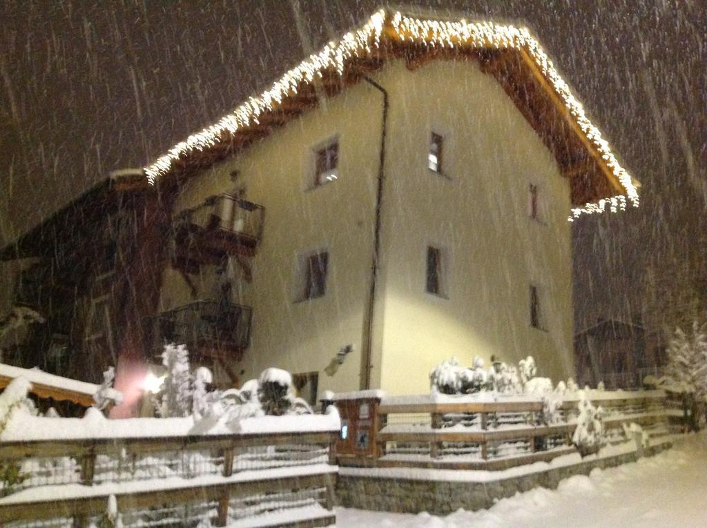 Agriturismo Gli Elfi Aosta Eksteriør bilde